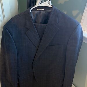 Peter Millar Men's Classic Gray pinstripe suit